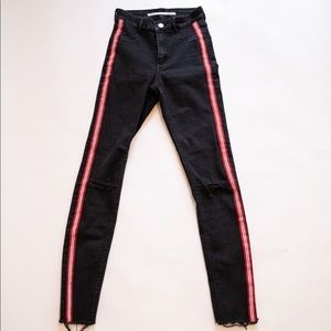 Black distressed red stripe detail skinny jeans